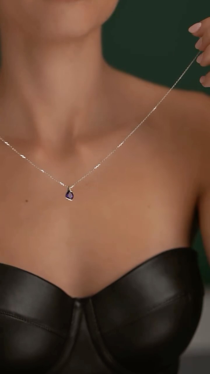 Amethyst pear shape & diamond necklace