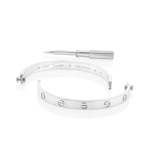 Iconic love bracelet