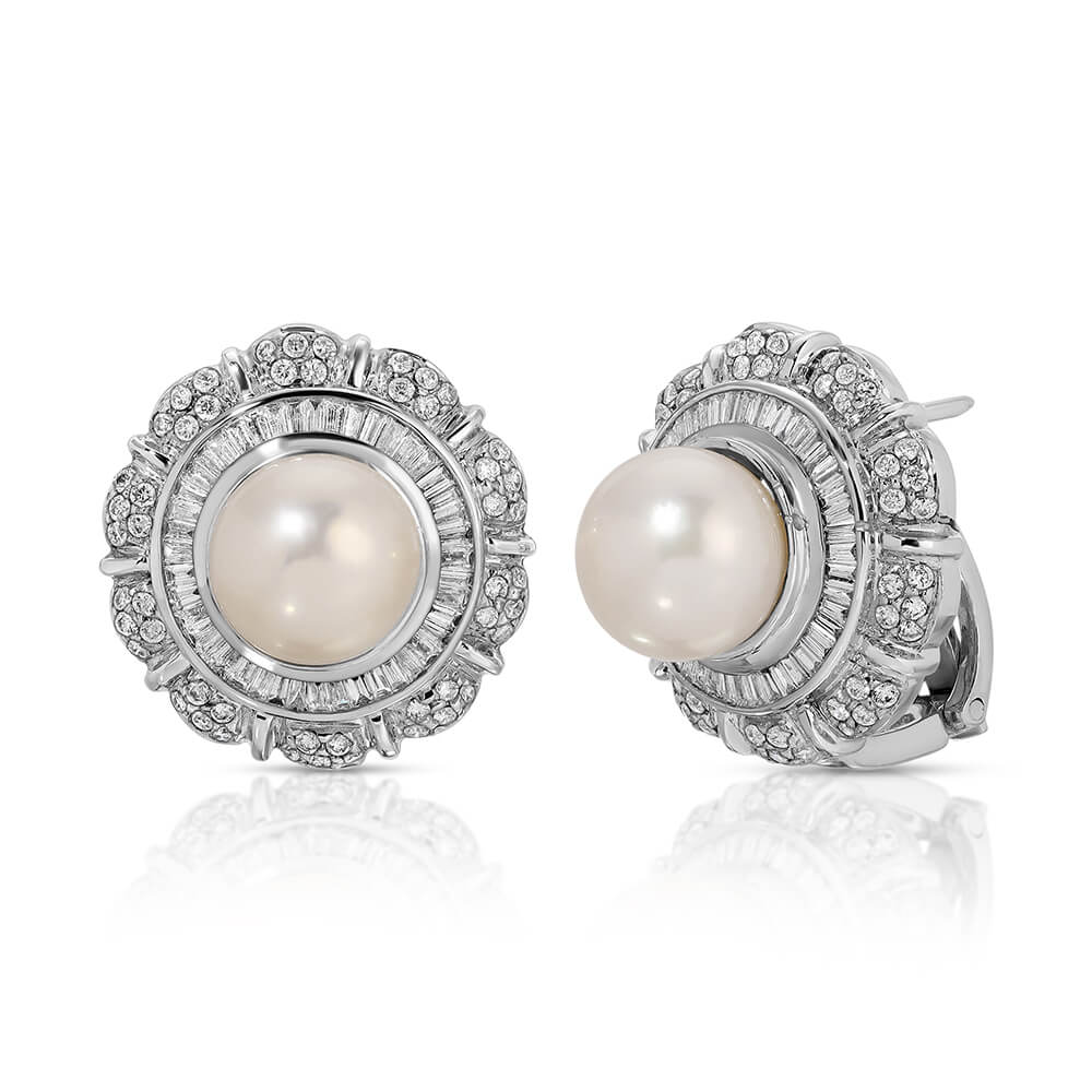 Pearl and diamond earrings