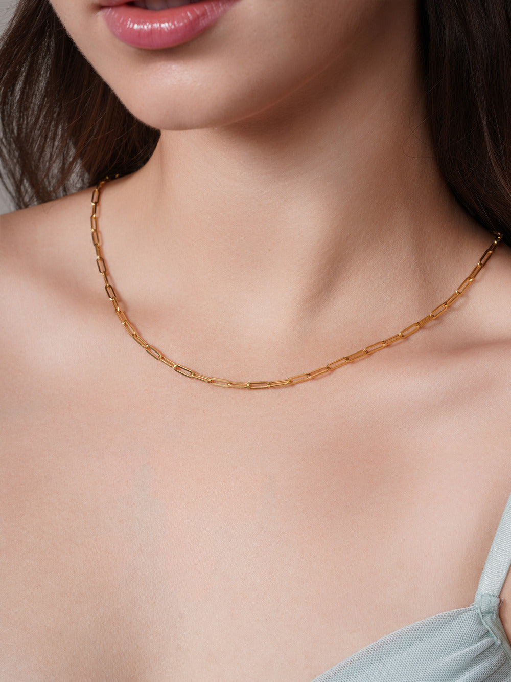 Paper clip chain