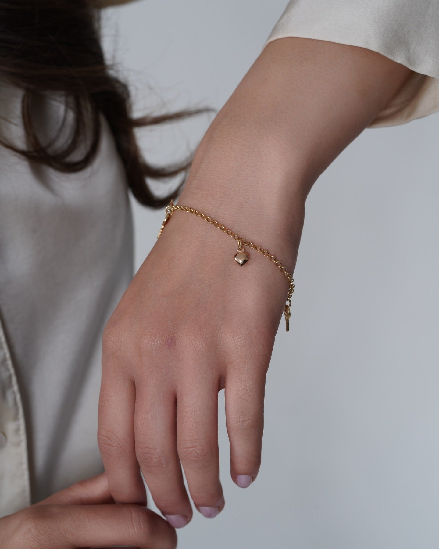 Tri Tone charm bracelet Key & Heart