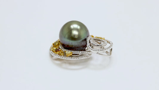 Tahitian Peacock Round Pearl Pendant set in white & fancy diamonds (Special Order)
